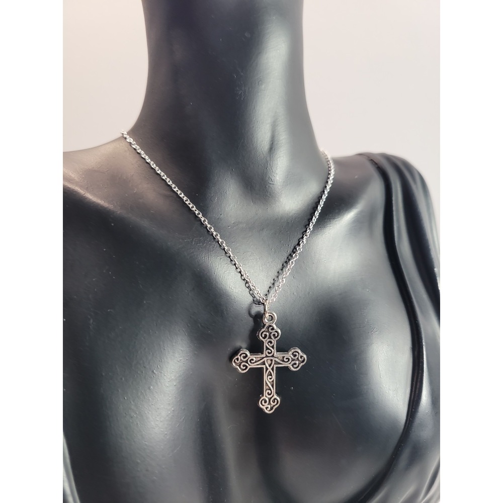 Silver Tone Filigree Cross Pendant Necklace Christian Religious Openwork Scroll